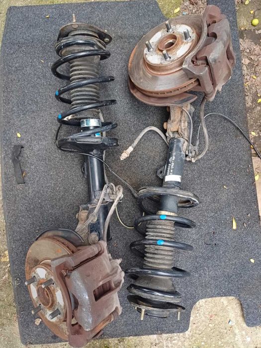 Части toyota corolla 2003