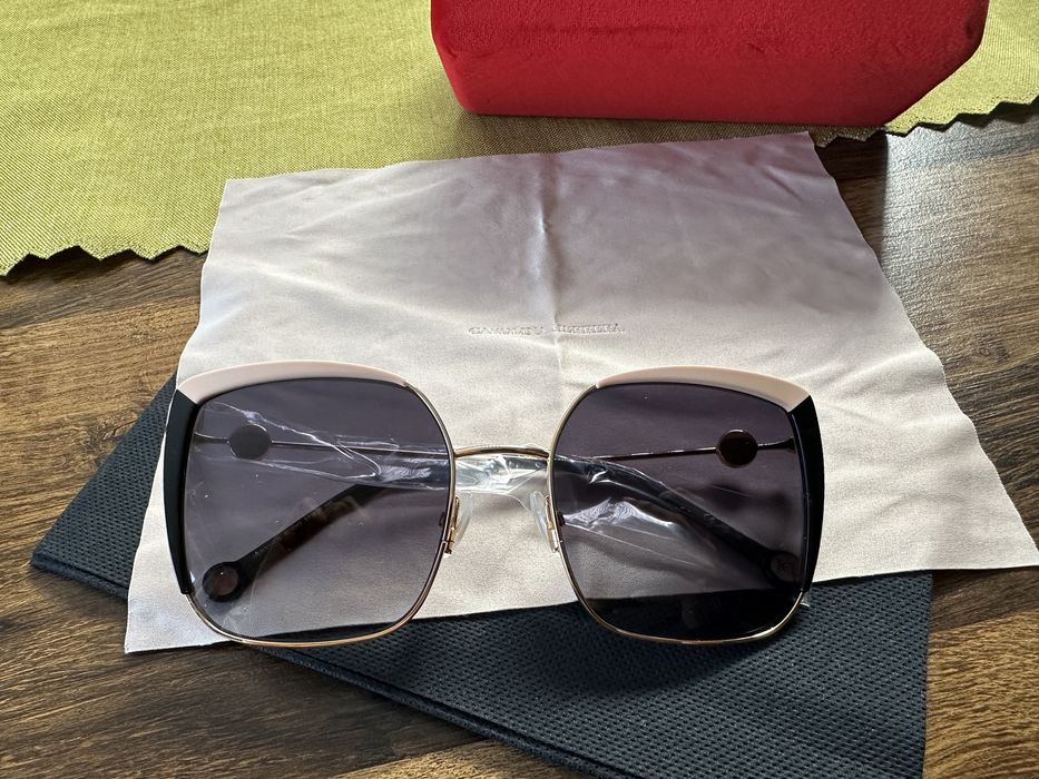 Слънчеви очила Carolina Herrera