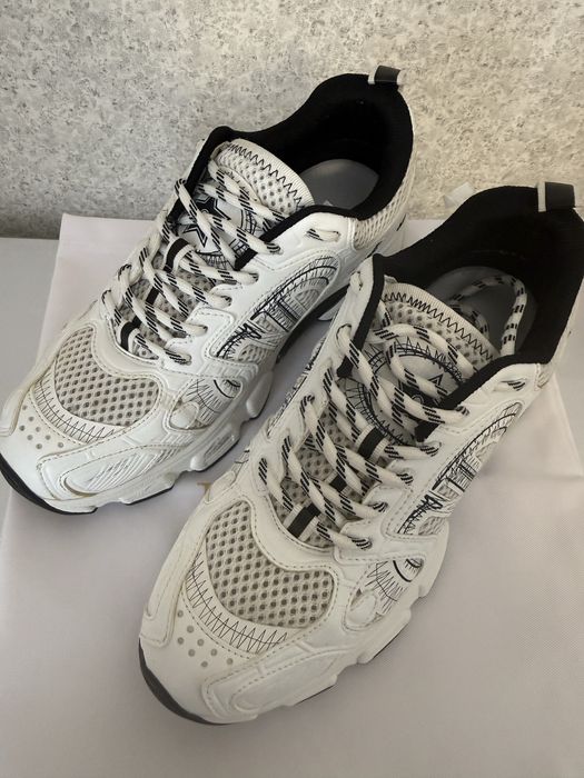 Кроссовки Dior размер 37