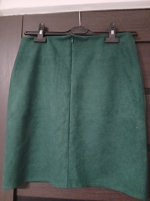 Продам юбку зеленую