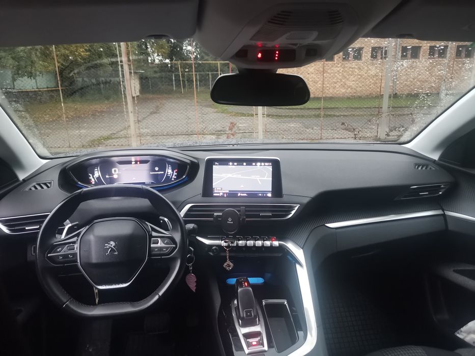 Peugeot 3008 1.2 benzina