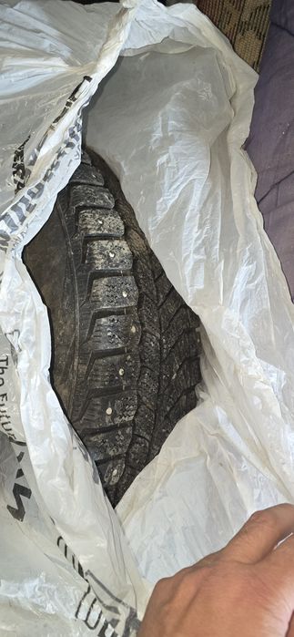 Продам зимние шины