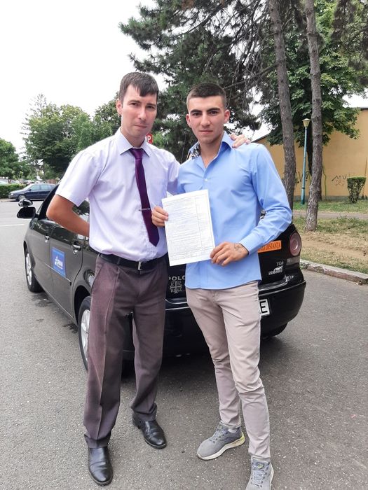 Instructor Auto Prahova/Ploiești Sorin Cîrjan Autorizat Cat.: B.C.D.E.
