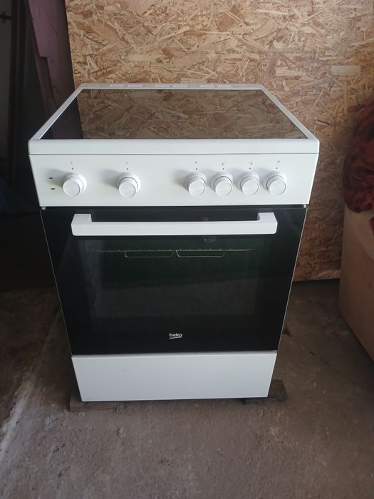 Продам электроплиту