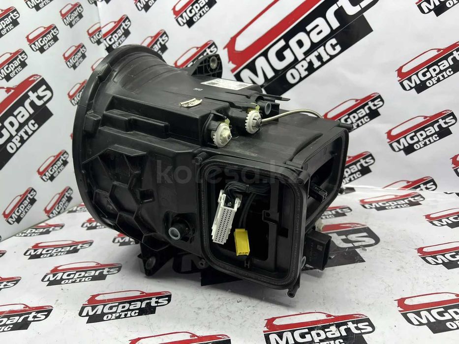 Фары на Mercedes G-class