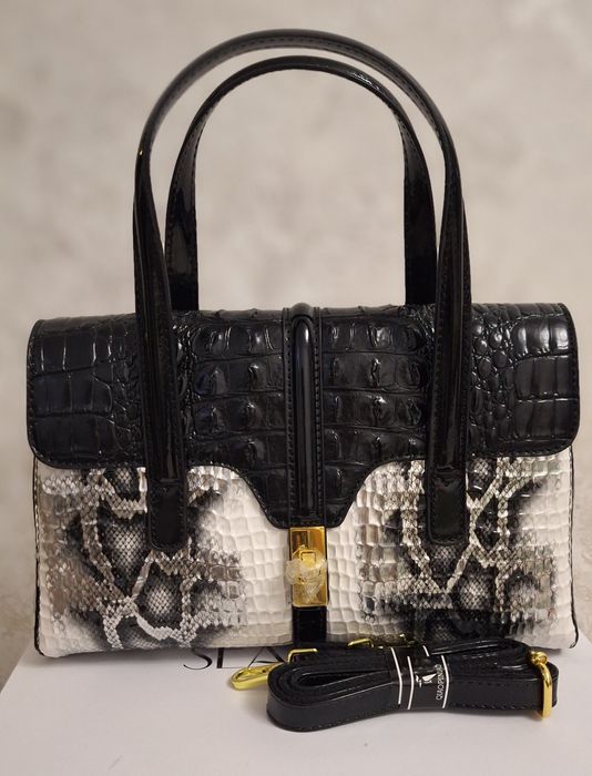 Продаю женские сумки