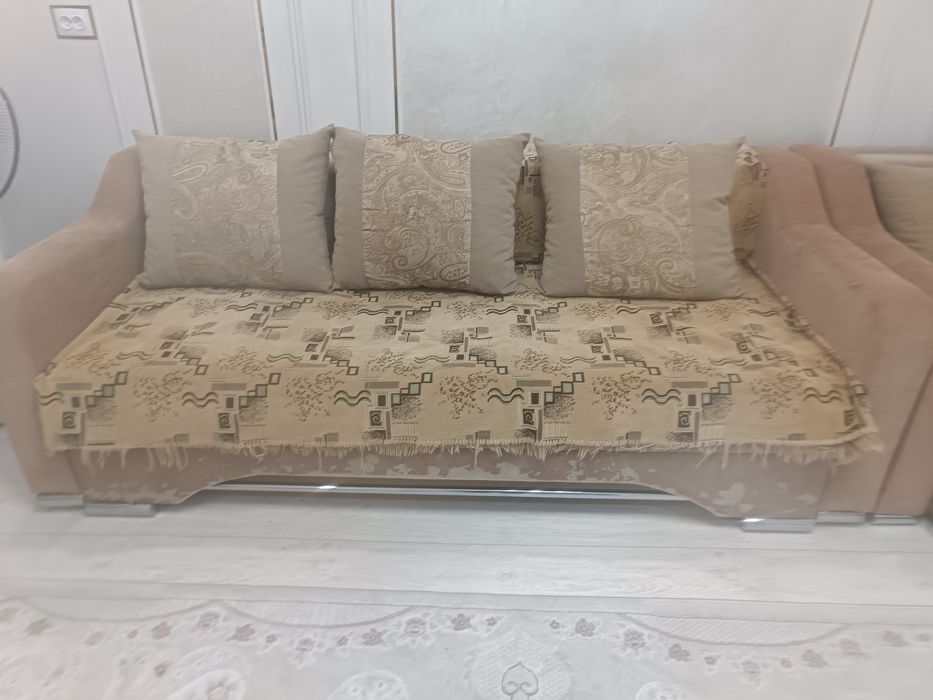 Продам комплект диванов "3,2,1"