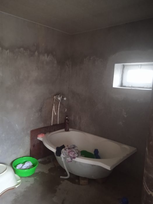 Ko'k terakda uchastka sotiladi 4,5sotix 3 xona