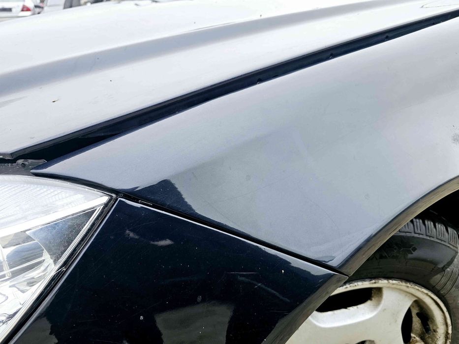 Aripa stanga fata Mercedes Clasa C (W204) [Fabr 2000-2007] 189 NEGRU S