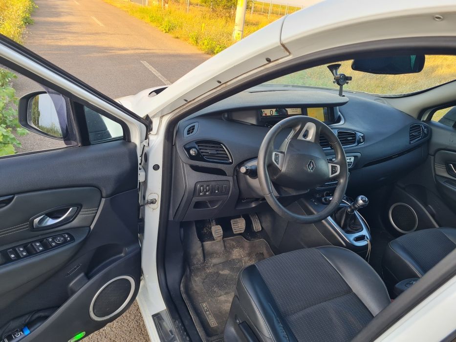 Renault Grand Scenic 2011, 1.5 dci