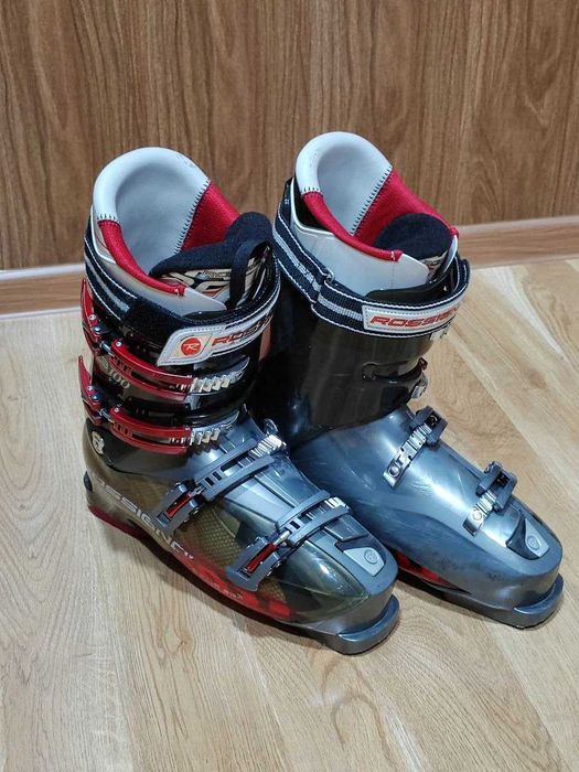 Комплект горных лыж