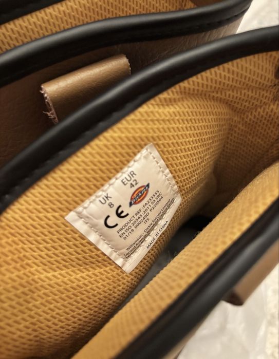 Продается демисезонные сапоги