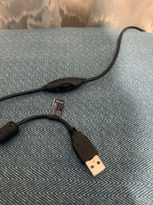 Camera Webcam Trust !! (iluminare LED)