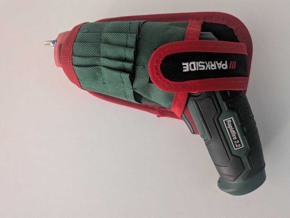 Surubelnita electrica Parkside Rapidfire 2.2 cu acumulator si biti