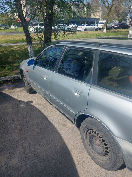 Авто машина ауди