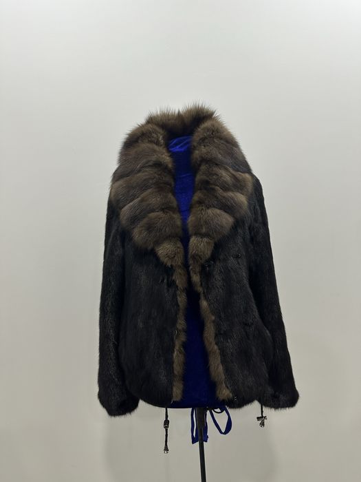 Норковая шуба воротник соболь