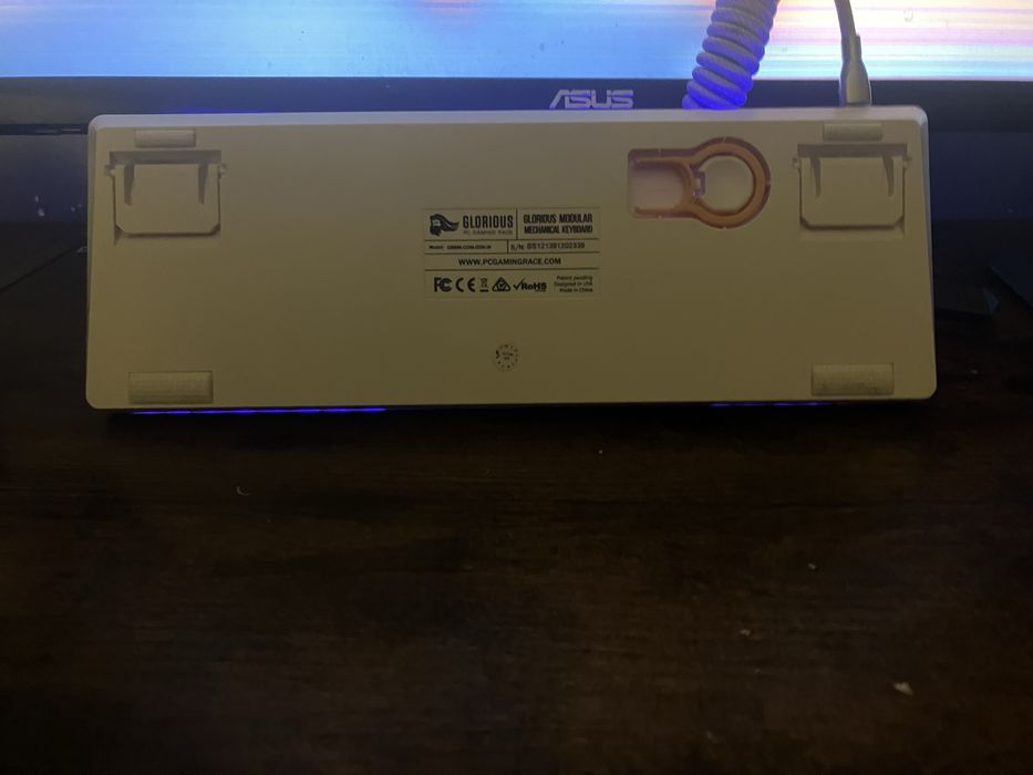 Клавиатура Glorious GMMK ice бяла