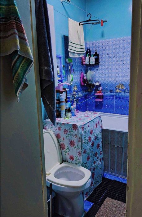 Юнусабад 6 кв  1в2-хона 3-этаж/4