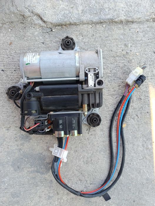 Компресор въздушно окачване за БМВ Х5 / BMW X5  E53 - 44302001__