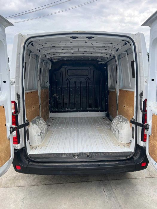 Renault Master 3 2019 2.3 diesel model scurt aer conditionat 195.000km