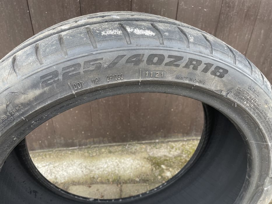 Летни гуми 225/40/18 2бр