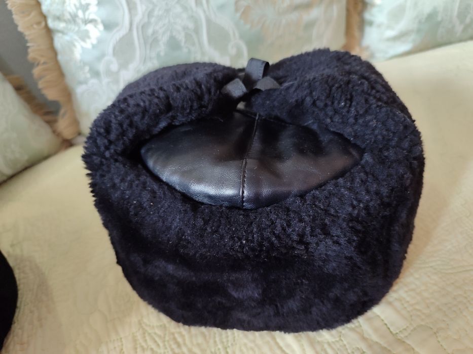 Продается шапка ушанка МВД