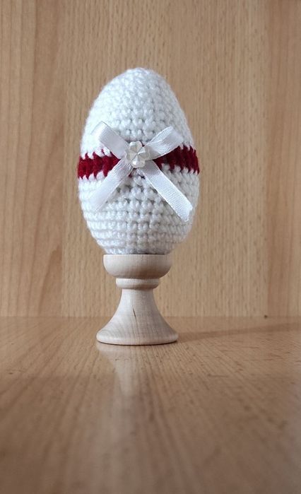 Вязанные к Пасхе яйца, куличи. Брелки