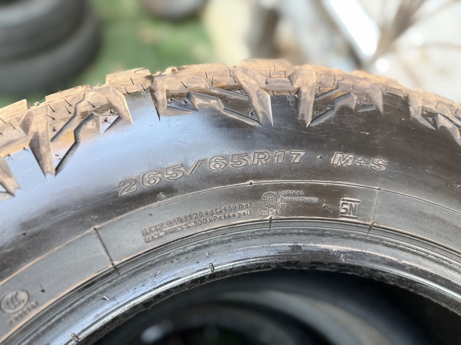265/65 R17. MAXXIS AT