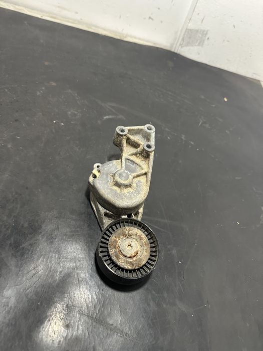 Intinzator curea Volkswagen Vw Sharan 1.9 TDI 950372 AUY ASZ