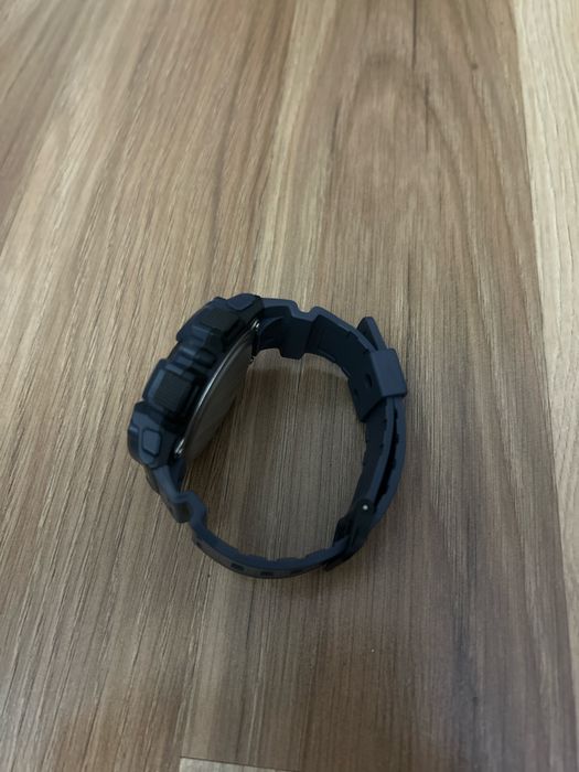 Часовник casio