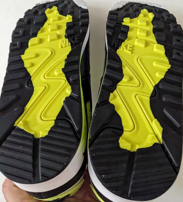 Nike Air Max 90 Gore Tex мъжки маратонки номер 45 от Сащ