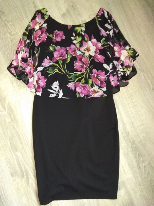 Новое брендовое  платье. Распродажа