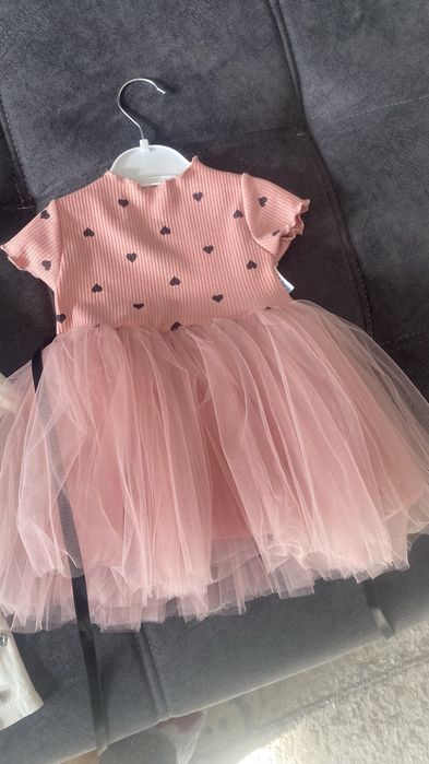 Платья для маленьких девочек! Почти новые