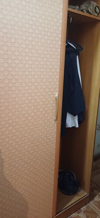 Продам прихожую 12500 бу