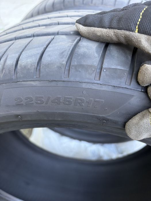 Avelope vara Bridgestone Turanza 6 Eliten 225/45 R17 ca noi