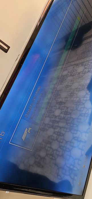 Продаю Sony PS4.