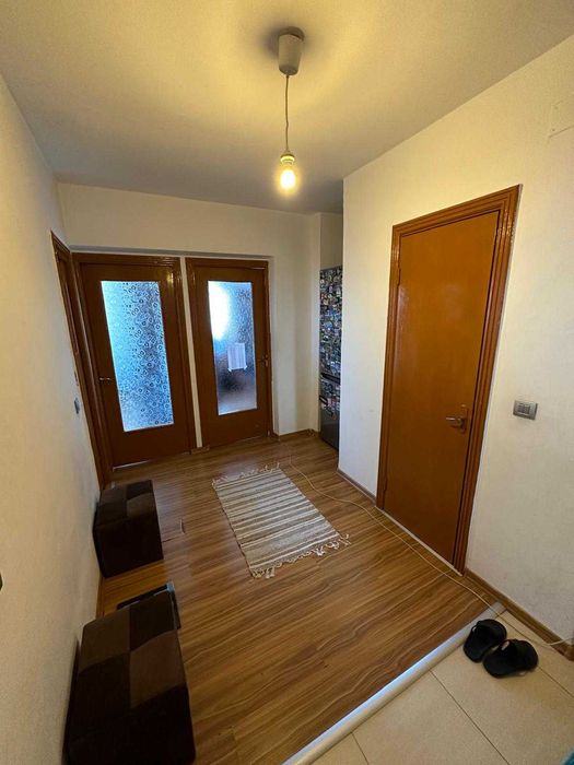 Apartament 4 camere la pret de 3 camere, cu vedere directa in Piata Unirii