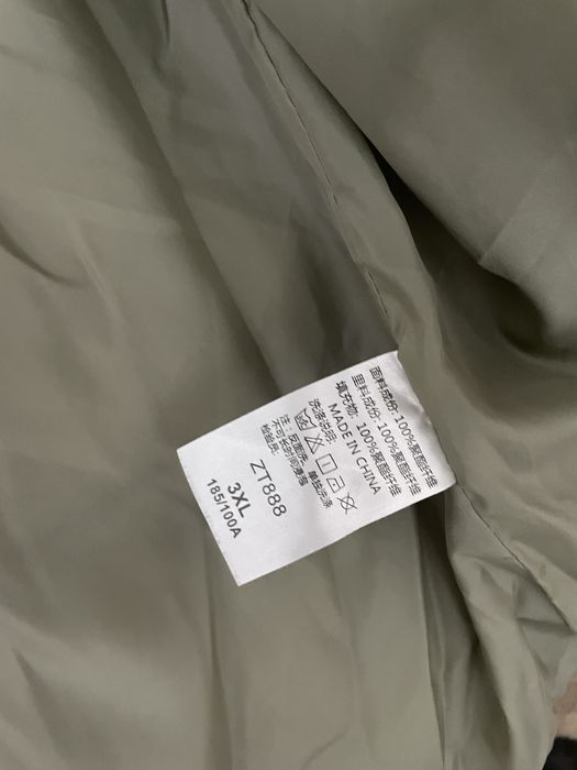 Продается женская куртка , новая . Всё как на фотке