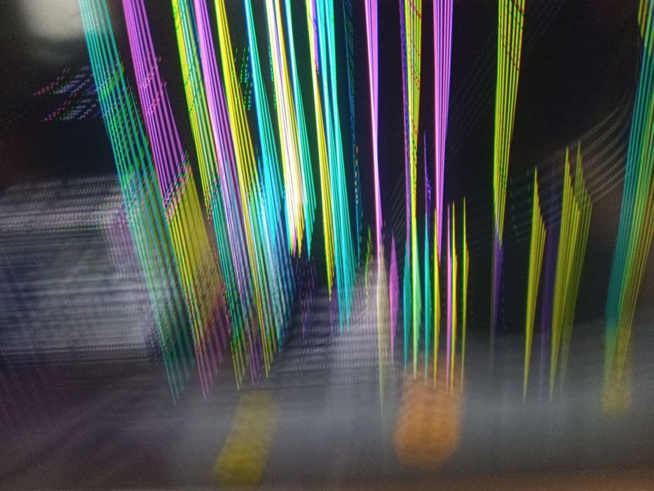 Efectuez manichiura oja semi permanentă