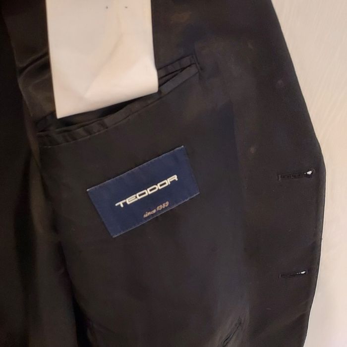 Мъжки костюм черен Teodor