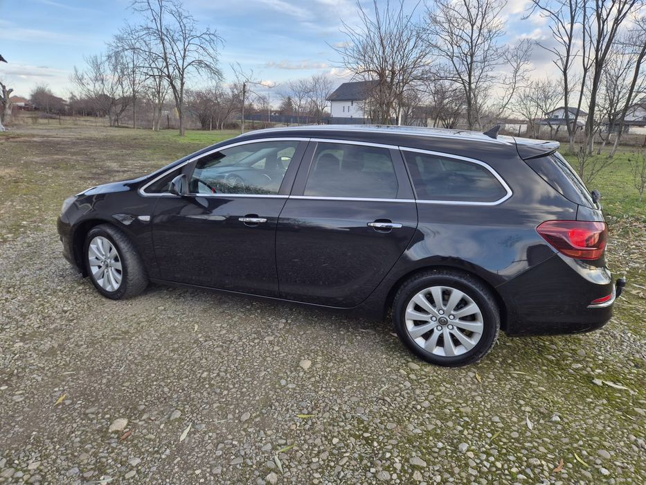 Opel Astra J 2.0 CDTI 165CP