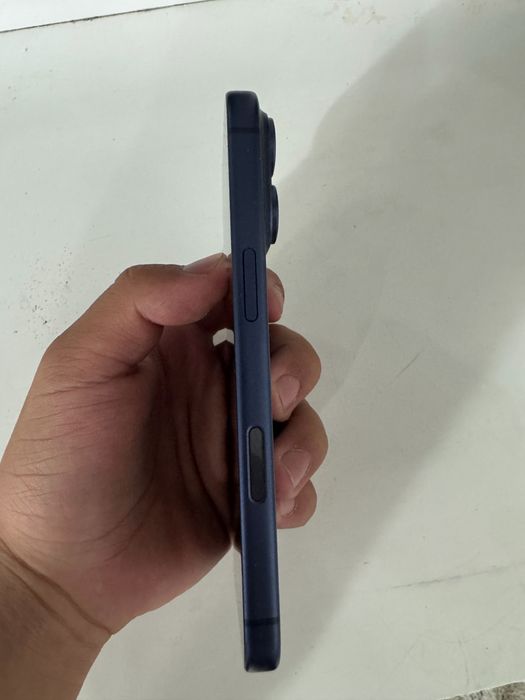 Продам Iphone 17 pro