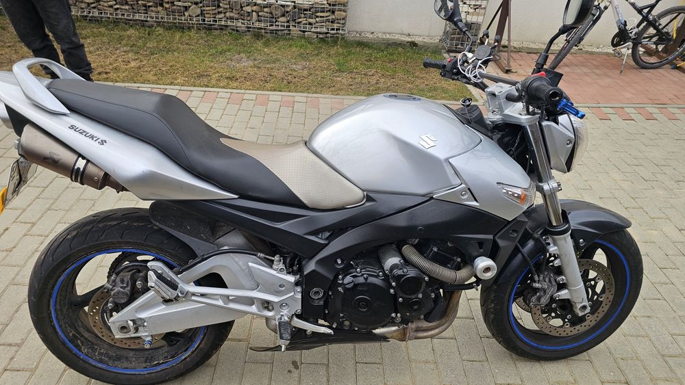 Vand Suzuki GSR 600