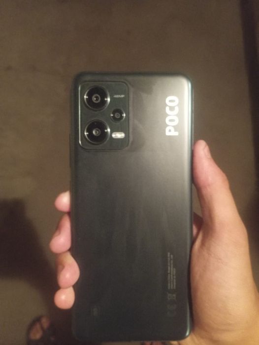 Продам телефон Poco x5 5g 8/256