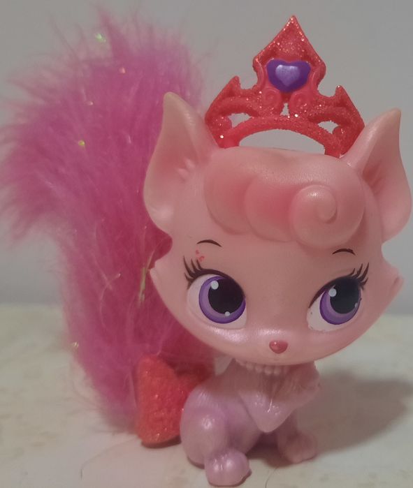 Котёнок Бьюти, питомец Принцессы Авроры