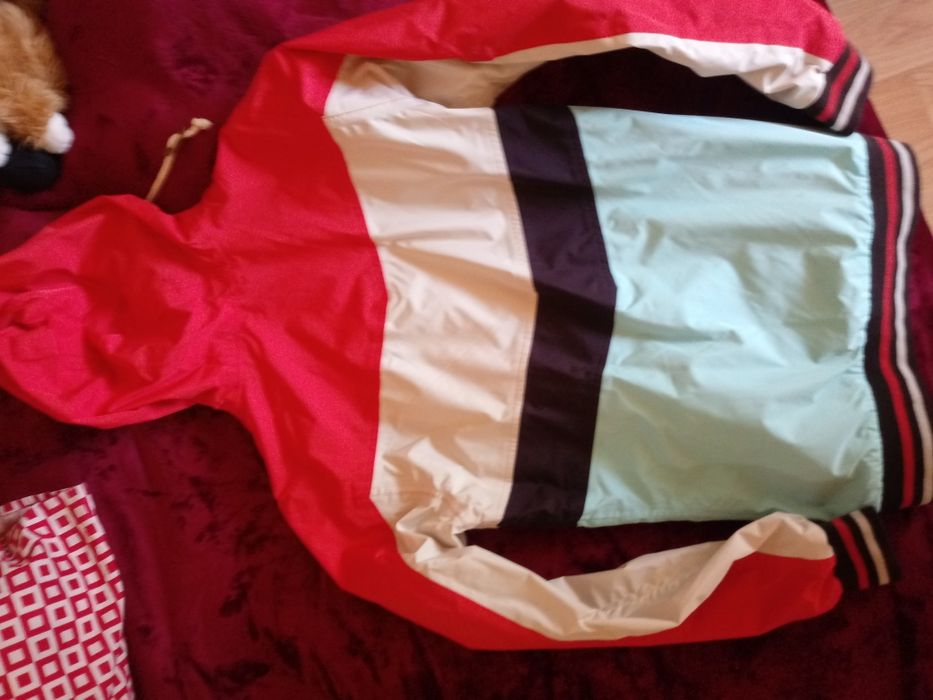 Пролетно есенно яке тип ветровка градско размер 40 на марка Woox