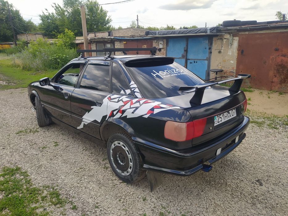 Продам Ауди 80 Б4 . 2 л.