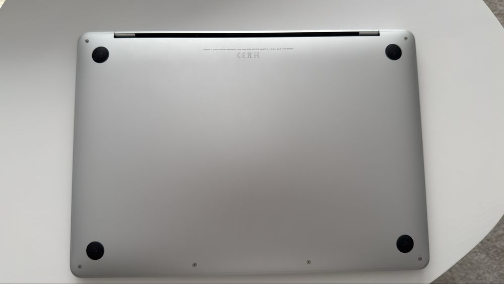 MacBook Pro 13-inch M1 512GB SSD 8GB RAM Silver