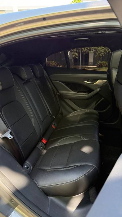 JAGUAR I-PACE EV400S (электромобиль с пробегом 47000км±)