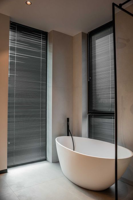 Jaluzele din aluminiu la comanda - manuale sau electrice + montaj inclus